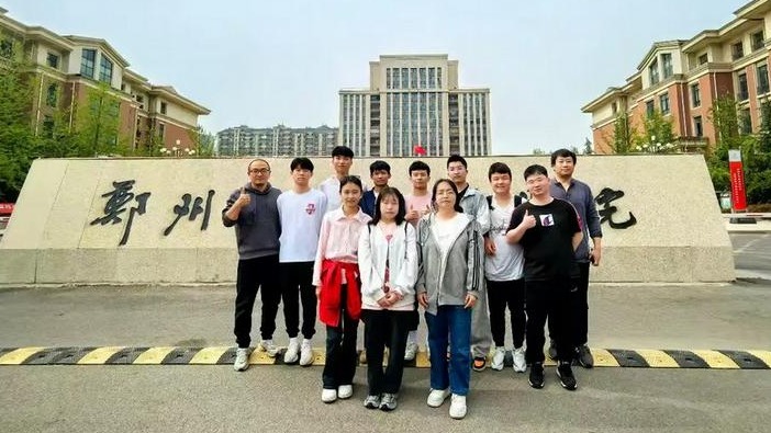 千淘万漉虽辛苦，吹尽狂沙始到金——西安市第二聋哑学校高考系列之郑州篇