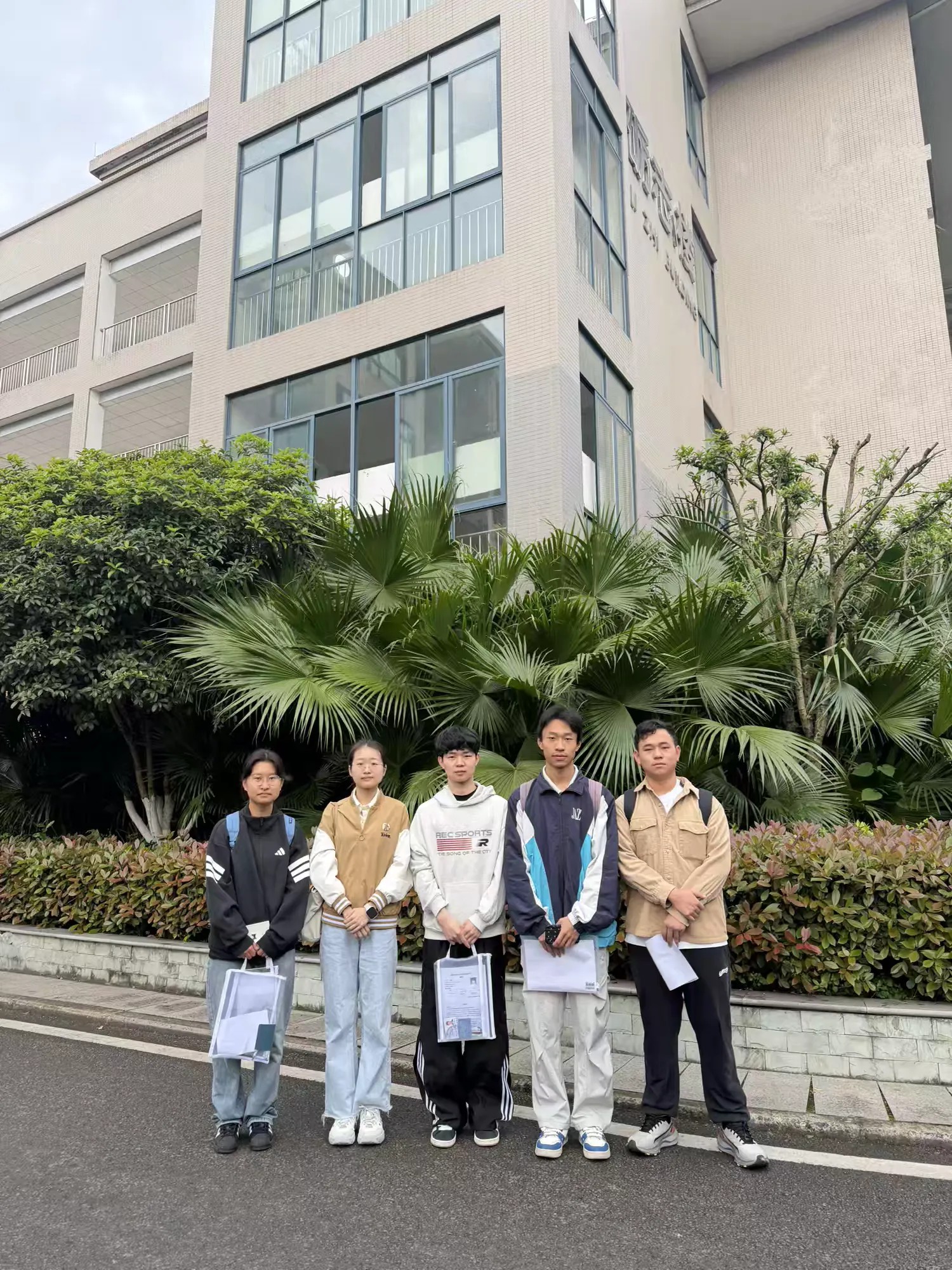 青春蓄力，逐梦前行——西安市第二聋哑学校高考系列之重庆篇